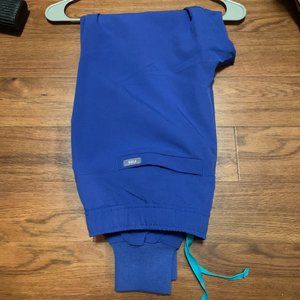 FIGS Men's Medium Short Tansen Jogger Scrub Pants Denim LIMITED EDITION